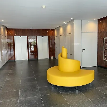 아파트 Next Corner