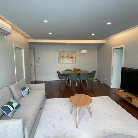 Next Corner Apartment